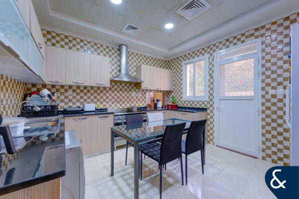 5 Beds | Park Facing And Backing | Custom