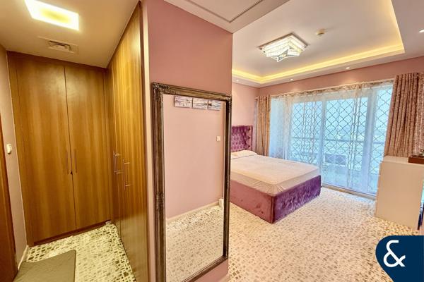 2 Bedrooms | Upgraded | Mid Floor | Balcony