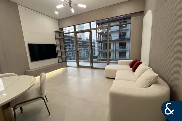 Smart Home | Brand New | Corner Unit | 1 Bed