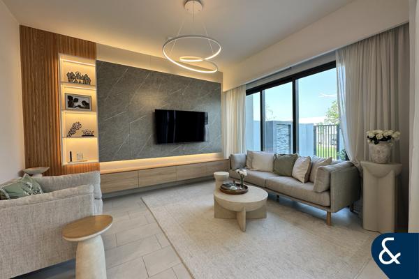 Upgraded | 4 Bedrooms | Greenbelt backing