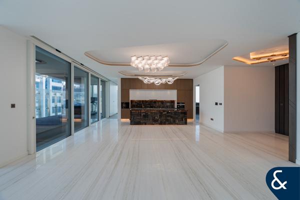 Penthouse | Brand new | Luxury tower