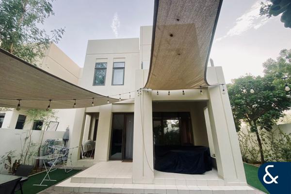 Corner Unit | 3 Bed + maids | Large plot