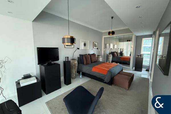 Upgraded | Two Room | Canal Views | Duplex