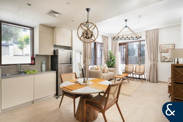 Large 1 Bedroom | Exclusive | Furnished