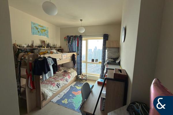 2 Bedroom + Maid | Lake View | Closed Kitchen