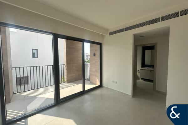 Corner Plot | Opposite Pool | Vacant