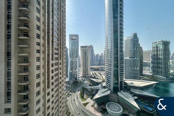 Almas View | Tower specialist | Vacant Q3