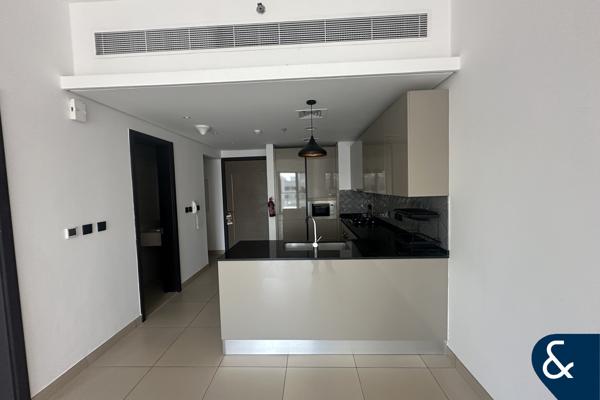 ONE BED PLUS STUDY | VACANT NOW | BIG LAYOUT