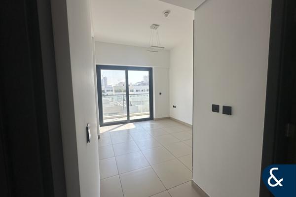 ONE BED PLUS STUDY | VACANT NOW | BIG LAYOUT