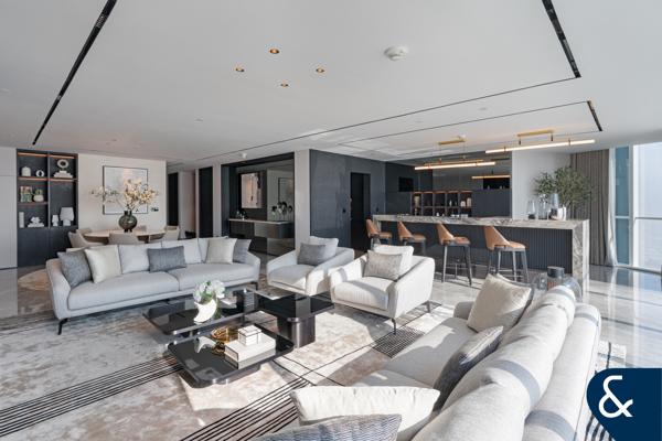 Presidential Suite | Bills Inc | Iconic Stay