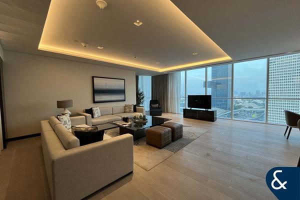 Executive Suite | Panoramic Views | Bills Inc