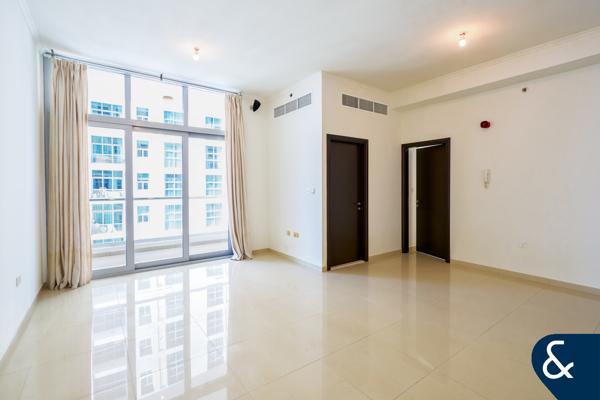 Marina View | 823 Sqft | DEC Tower 2