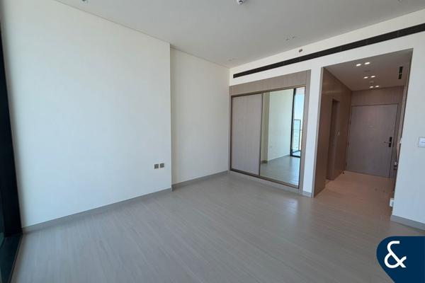 Studio Apartment | Brand New | High Spec
