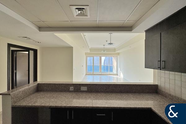 UNFURNISHED | CANAL VIEWS | HIGH FLOOR