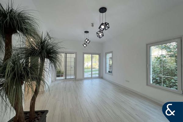 Upgraded 3 Bed Villa | Huge Plot | BBQ Area