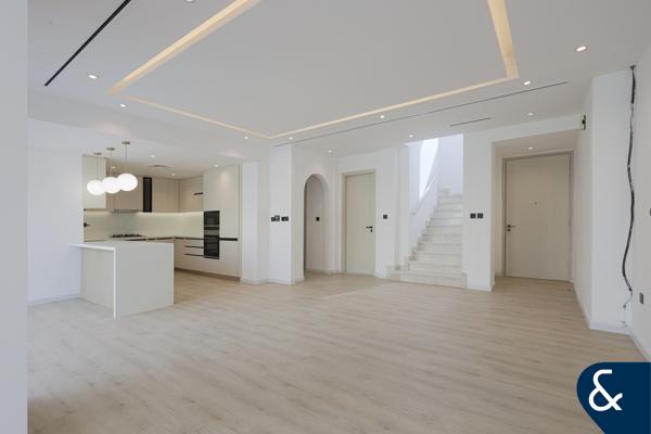 Stunning Property | Vacant |  Fully Upgraded