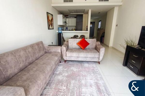 Pool & Golf View | Vacant Now | Corner Apt