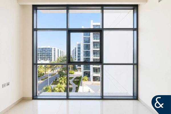 Pool & Golf View | Vacant Now | Corner Apt