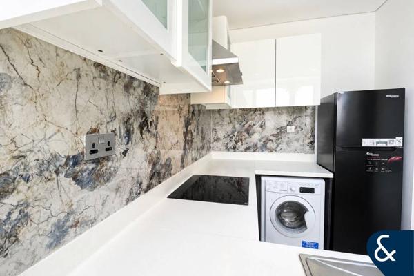 Pool & Golf View | Vacant Now | Corner Apt