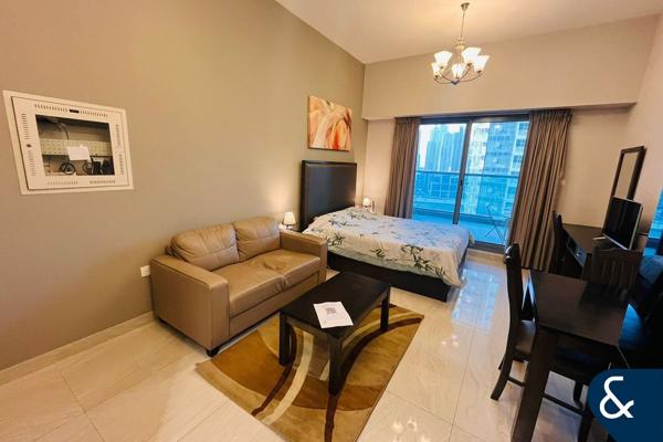 CLOSE TO DOWNTOWN | LARGE STUDIO | LOW PRICED