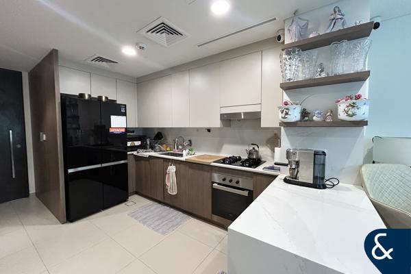 Single Row | 3 bedrooms | Vacant On Transfer