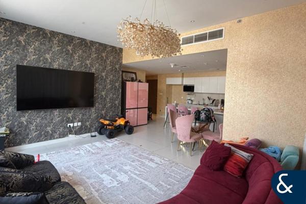 Furnished | Three bedrooms | High floor