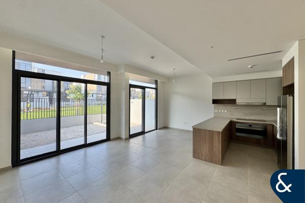 Large 3 Bed | G+2 Roof Terrace | Park Backing