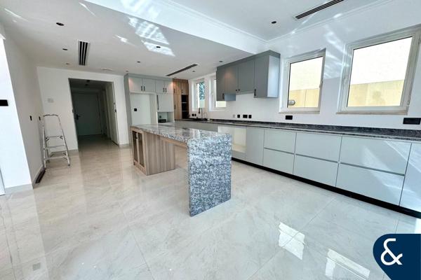 Upgraded | 3 Beds | Unfurnished | Extended