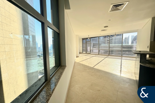 2 Bed | Balcony | DIFC View | Vacant