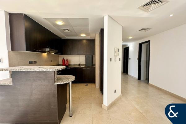 2 Bed | Balcony | DIFC View | Vacant
