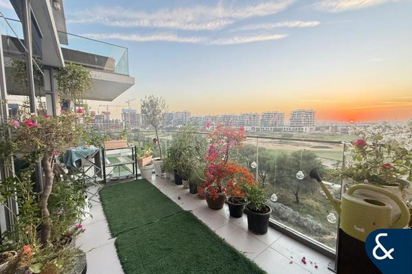FULL GOLF VIEW | VACANT | UPGRADED | 3 B + M
