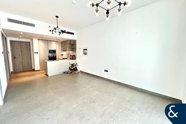 Community view | Spacious Layout | Balcony