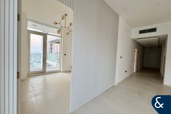 Large Layout | 1 Bedroom + Study | V.O.T