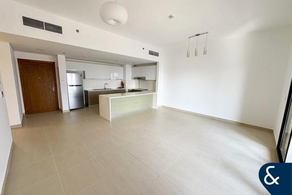 VACANT | GOLF COURSE VIEWS |2 BED CORNER UNIT