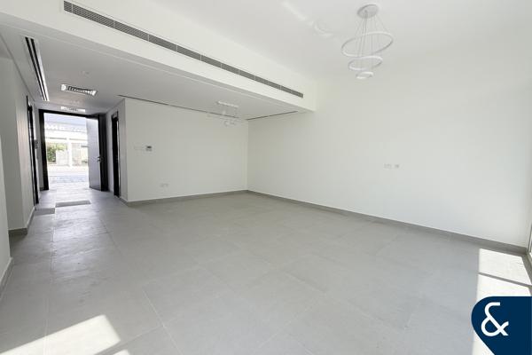 Corner Unit | 3 Bed +Maids | Type A | VACANT