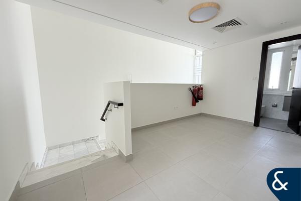 Corner Unit | 3 Bed +Maids | Type A | VACANT