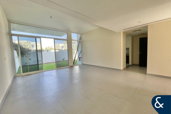 Corner Unit | 3 Bed +Maids | Type A | VACANT