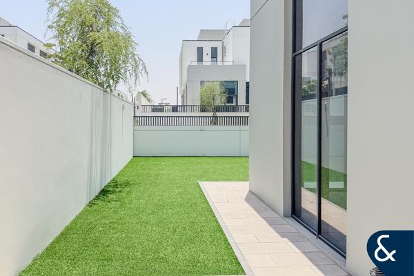 Exclusive | Type A | Next To Pool | 4BR