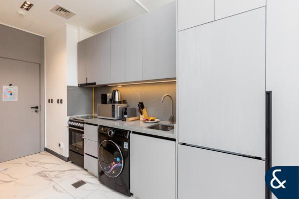 Furnished | Vacant | Exclusive | Studio