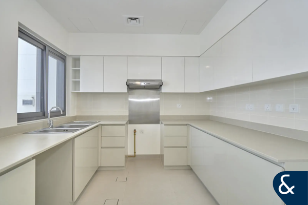 4 Bed | Maple Specialist | Multiple Options