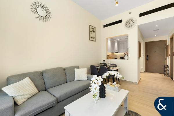 Furnished | Skyline View | High Standard