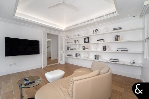 Exclusive Listing - Earth Course View - Immaculate - Image 8