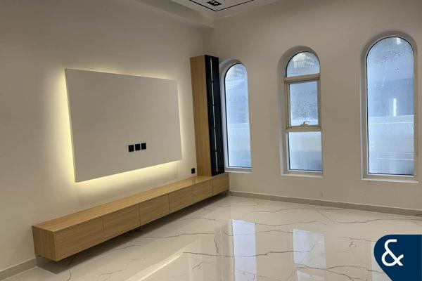 Ready to Move | Luxury Apartment | Spacious