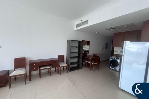 Studio | Vacant | Great investment