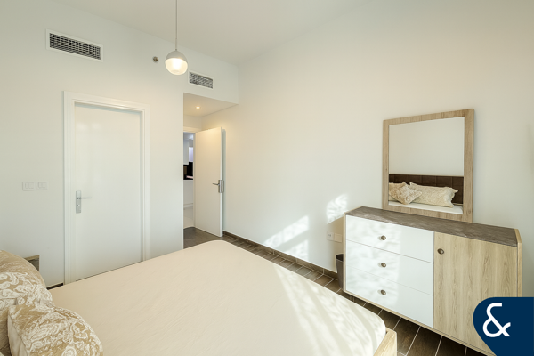 1 Bedroom 2 Bath | Furnished | Balcony