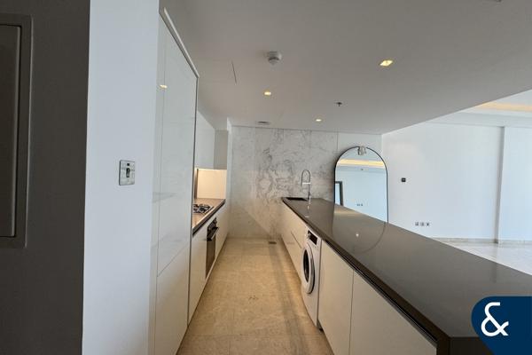 Unfurnished | Burj View | Upgrade | 1 Bed