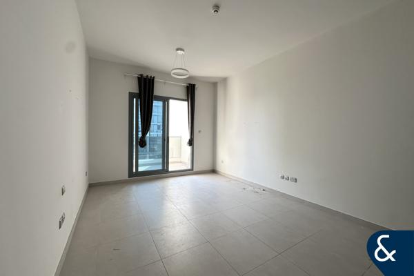 Vacant Now | Studio | Great Location