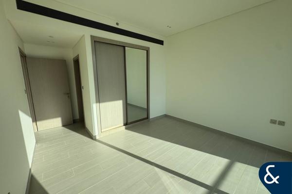 Exclusive | Brand New | Fitted Appliances