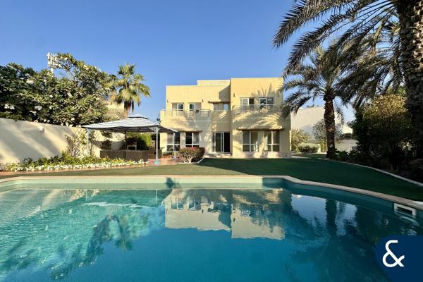 Huge plot | Private pool | Upgraded