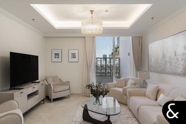 Vacant | Beachfront Apartment | Furnished